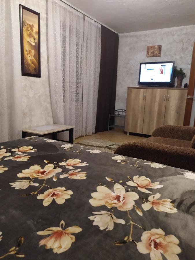 Apartment On Sobornaya 58 Khmelʼnytsʼkyy エクステリア 写真